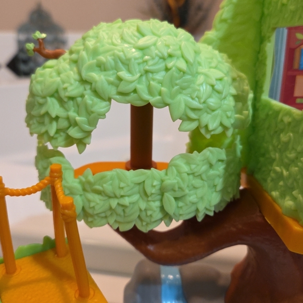 Disney Encanto Antonio's Tree House Play Set Incomplete Set No Box - Picture 7 of 9